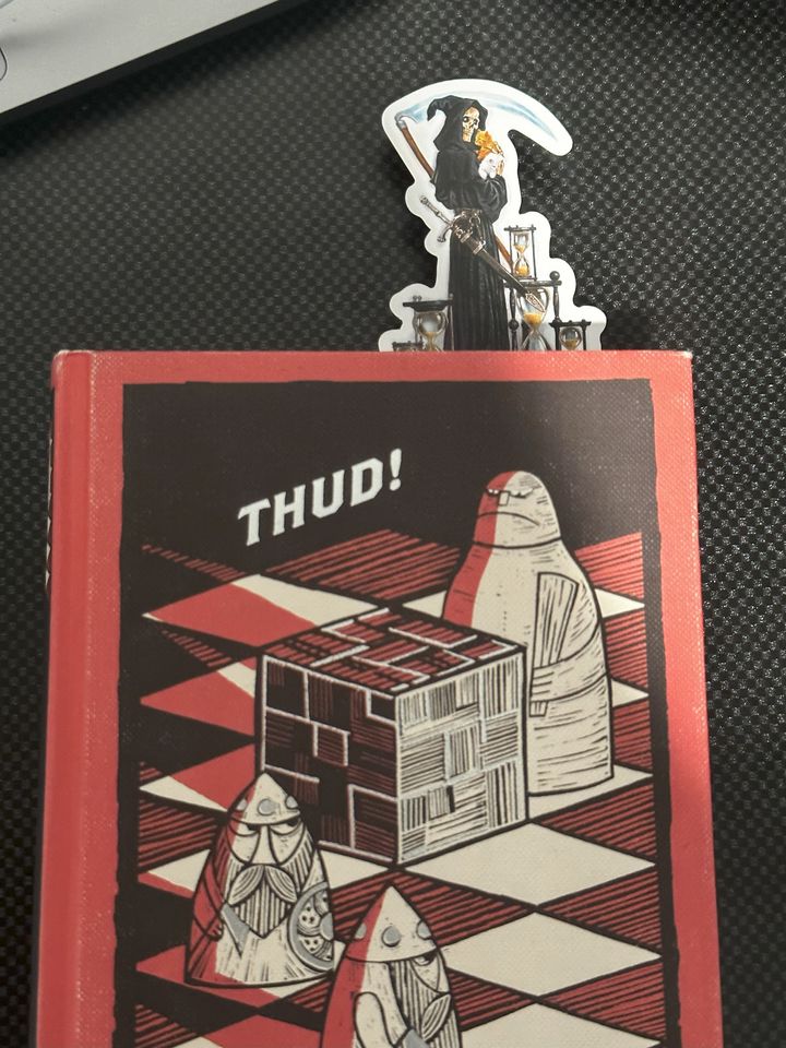 Thud - Racial Tension, Primordial Horrors of the dark and a Watchman